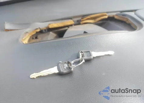 2005 Pontiac Sunfire z USA, uszkodzony, nr VIN 3G2JB12FX5S185832